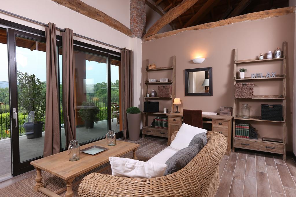 Hotel Equirelais Lomnago Exterior foto